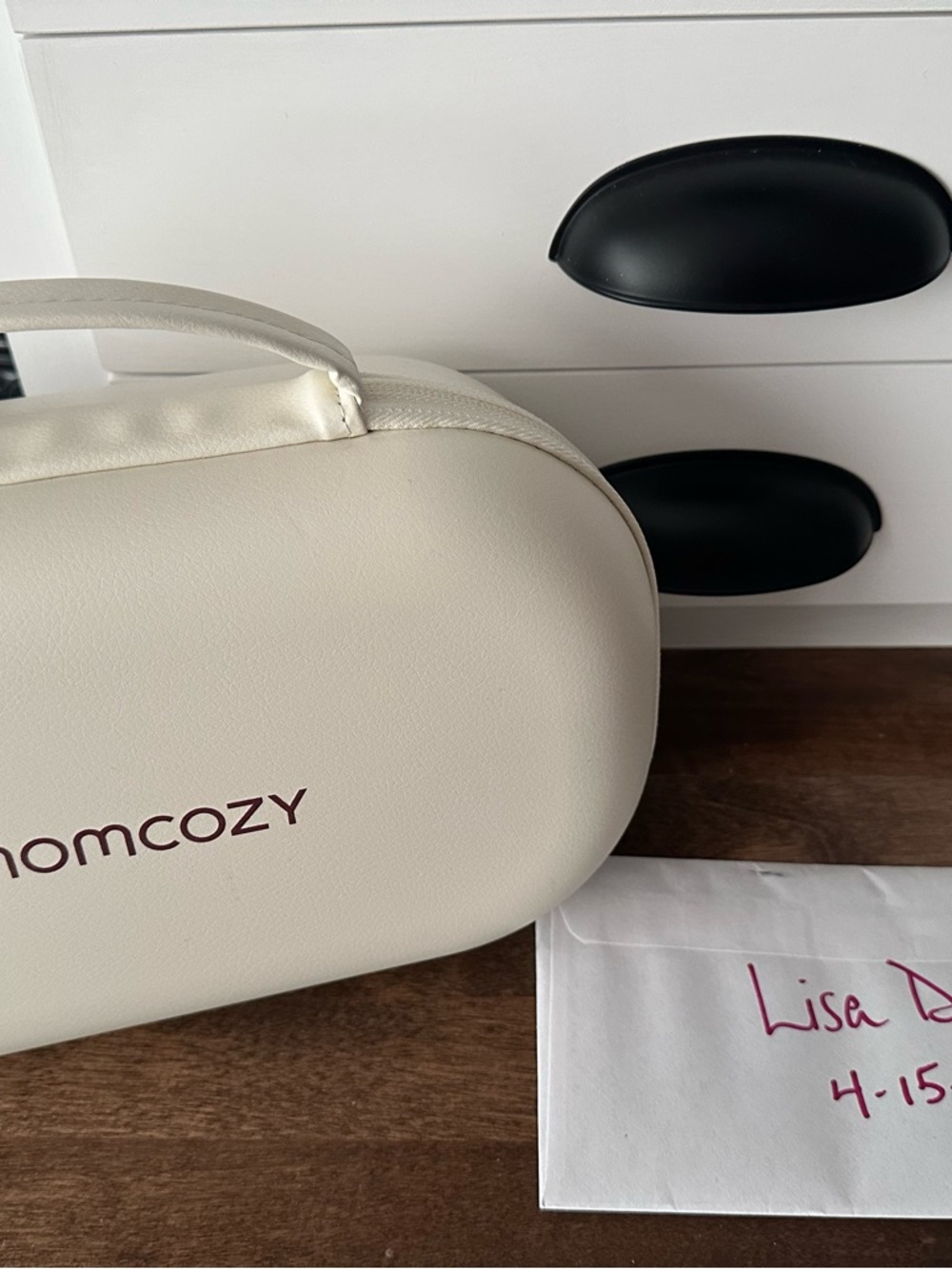 Momcozy M5 wearable breast pumps
